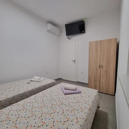 Bikic Nr. 2 Lägenhet Bacina